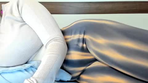 00ingrid00 online show from 20, 2, 2025