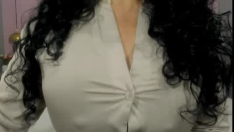 Valeria online show from 18, 2, 2025