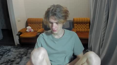 Snapshot of 0verlandd chatting on 13, 12, 2024 Adam online show from 13, 12, 2024