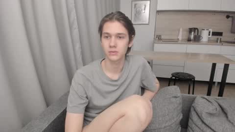 Snapshot of 0verlandd chatting on 9, 9, 2025 Adam online show from 9, 9, 2025