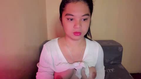 Snapshot of 0wwlo0k chatting on 10, 9, 2025 0wwlo0k online show from 10, 9, 2025