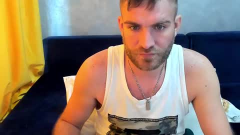 Snapshot of 10in_deluxe chatting on 10, 3, 2025 10in_deluxe online show from 10, 3, 2025