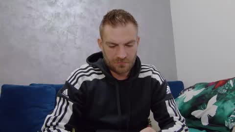 10in_deluxe online show from 17, 12, 2025