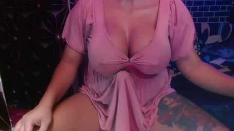 Snapshot of 11inchmonstercock4u chatting on 14, 7, 2026 i am trixie im Your Selfsucking Mistress online show from 14, 7, 2026