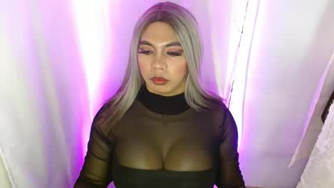 Snapshot of 11inchsinglecious chatting on 8, 1, 2025 HUGECOCK online show from 8, 1, 2025