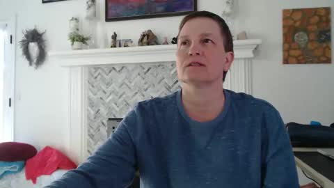 Aurora Willows online show from 4, 4, 2026