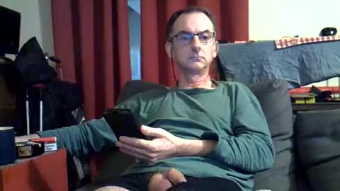 Snapshot of 18remy45 chatting on 18, 4, 2026 18remy45 online show from 18, 4, 2026