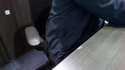 1900pley online show from 26, 2, 2025