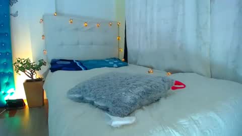 stef read my description online show from 2, 2, 2025