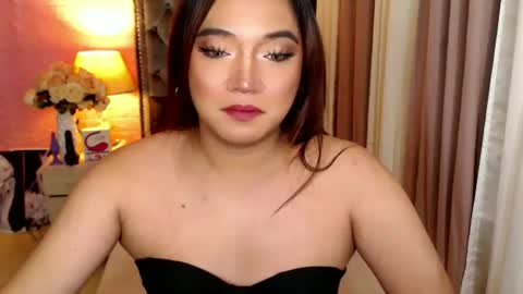 Ekang online show from 5, 1, 2025