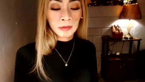 Snapshot of 1bigsurprise4you chatting on 7, 8, 2026 angel online show from 7, 8, 2026