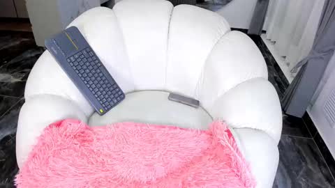 Snapshot of 1bonnie chatting on 28, 2, 2025 Hello soy bonnie online show from 28, 2, 2025