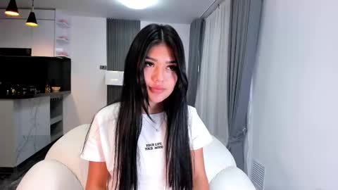 Snapshot of 1bonnie chatting on 5, 3, 2025 Hello soy bonnie online show from 5, 3, 2025