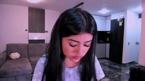 Snapshot of 1bonnie chatting on 9, 9, 2025 Hello soy bonnie online show from 9, 9, 2025