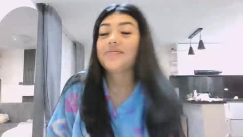 Snapshot of 1bonnie chatting on 7, 10, 2025 Hello soy bonnie online show from 7, 10, 2025