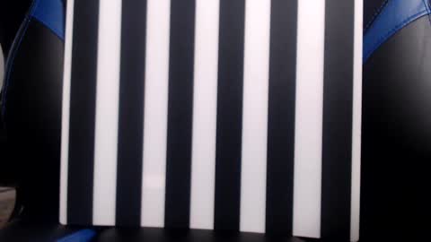 Snapshot of 1dad2plz chatting on 9, 3, 2025 i erupt if you suck ur nipples 4 me and look at the camera while watching me online show from 9, 3, 2025