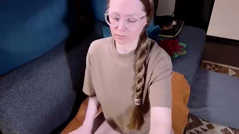    online show from 7, 5, 2026