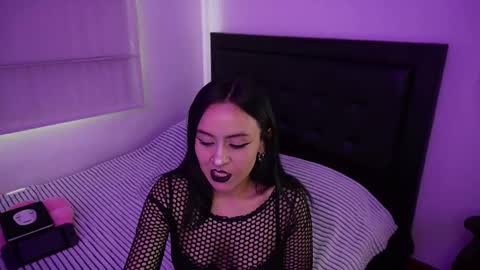 Snapshot of 1hannamontana chatting on 19, 9, 2025 1hannamontana online show from 19, 9, 2025