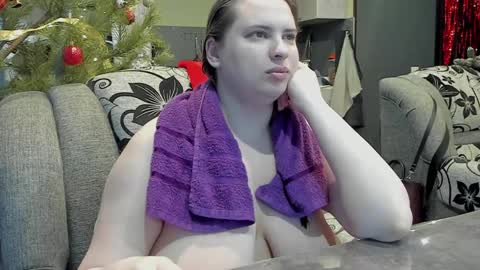 Snapshot of 1lindsey1 chatting on 9, 1, 2025 1LINDSEY1 online show from 9, 1, 2025