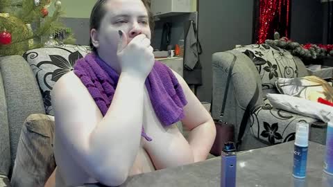 Snapshot of 1lindsey1 chatting on 11, 1, 2025 1LINDSEY1 online show from 11, 1, 2025