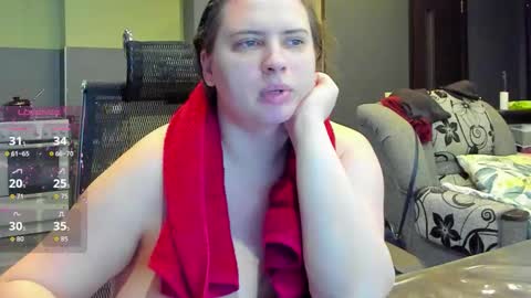 Snapshot of 1lindsey1 chatting on 10, 11, 2025 1LINDSEY1 online show from 10, 11, 2025