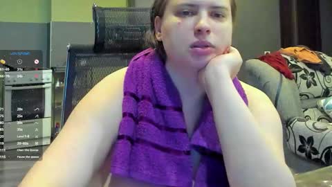Snapshot of 1lindsey1 chatting on 21, 11, 2025 1LINDSEY1 online show from 21, 11, 2025