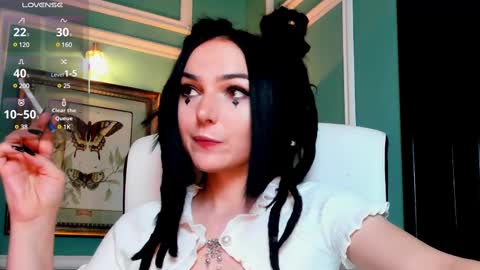 Moona  online show from 27, 2, 2025