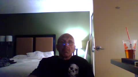 Snapshot of 1nastya8 chatting on 28, 9, 2025 TheShyOne18 online show from 28, 9, 2025