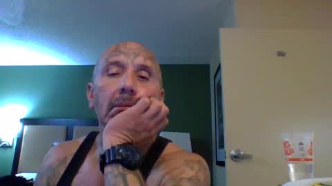 Snapshot of 1nastya8 chatting on 9, 10, 2025 TheShyOne18 online show from 9, 10, 2025