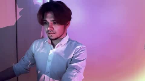 1roberttt online show from 3, 12, 2025