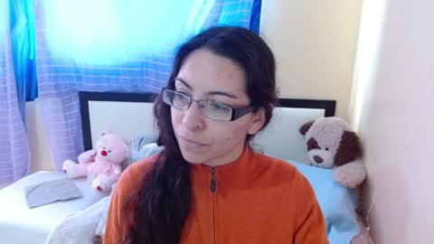 paola online show from 20, 12, 2024