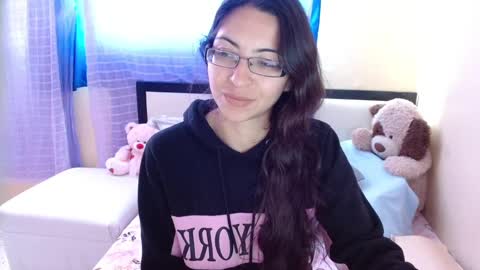 paola online show from 24, 12, 2024