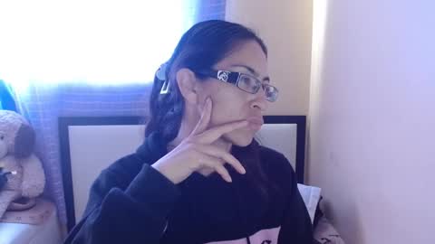 paola online show from 15, 9, 2025