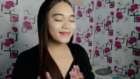 Snapshot of 1sexy_kim69 chatting on 7, 3, 2026 1sexy_kim69 online show from 7, 3, 2026