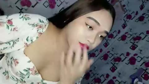 Snapshot of 1sexy_kim69 chatting on 7, 4, 2026 1sexy_kim69 online show from 7, 4, 2026