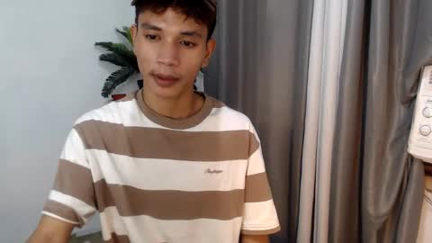 Snapshot of 1sweetloverxx chatting on 5, 6, 2026 1sweetloverxx online show from 5, 6, 2026