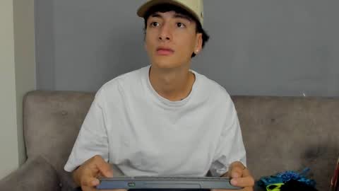 Snapshot of 1threestar chatting on 9, 1, 2025 1Threestar online show from 9, 1, 2025