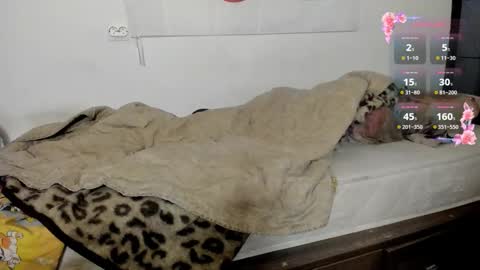 Snapshot of 1vampirella_gs chatting on 25, 10, 2025 Milos online show from 25, 10, 2025