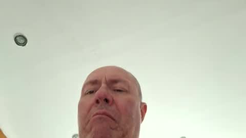 Snapshot of 211scudder chatting on 10, 9, 2025 211skoosh online show from 10, 9, 2025