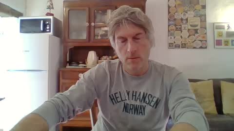 Snapshot of 22esserre chatting on 20, 12, 2024 22esserre online show from 20, 12, 2024