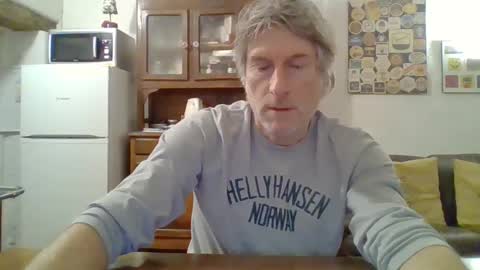 Snapshot of 22esserre chatting on 20, 12, 2024 22esserre online show from 20, 12, 2024