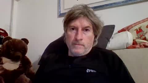 Snapshot of 22esserre chatting on 28, 1, 2025 22esserre online show from 28, 1, 2025