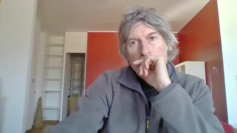 Snapshot of 22esserre chatting on 6, 2, 2025 22esserre online show from 6, 2, 2025