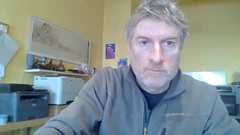 Snapshot of 22esserre chatting on 27, 2, 2025 22esserre online show from 27, 2, 2025