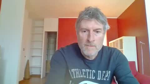 Snapshot of 22esserre chatting on 28, 2, 2025 22esserre online show from 28, 2, 2025