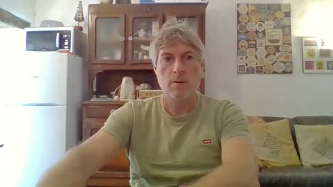 Snapshot of 22esserre chatting on 29, 9, 2025 22esserre online show from 29, 9, 2025