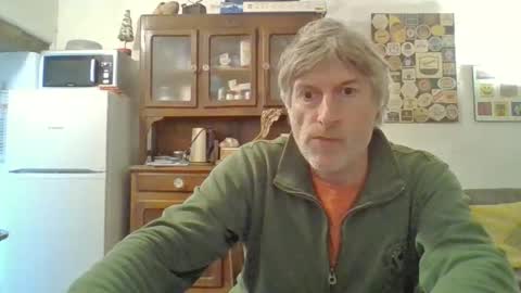 Snapshot of 22esserre chatting on 29, 10, 2025 22esserre online show from 29, 10, 2025