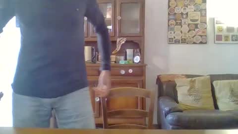 22esserre online show from 19, 3, 2026