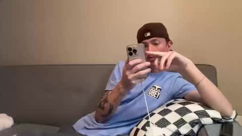 Snapshot of 26sneakers chatting on 10, 10, 2025 26sneakers online show from 10, 10, 2025