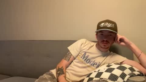 Snapshot of 26sneakers chatting on 2, 11, 2025 26sneakers online show from 2, 11, 2025